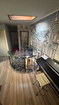 Soba(sa ukljucenim rezijama) - Knez Mihailova