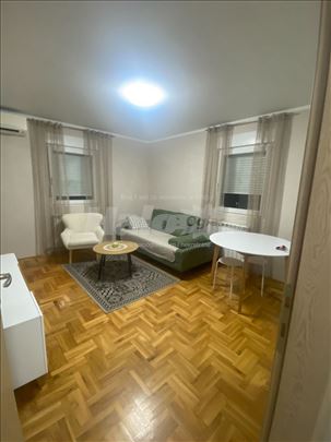 Stan za izdavanje, kompletno namešten, Zemun Polje