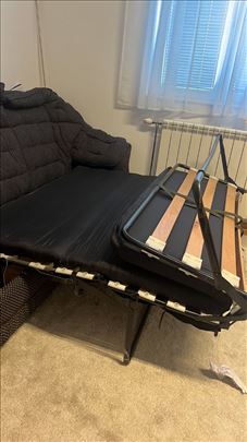 TDF komplet trosed je na razvlacanje