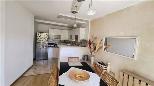 ARENA (B22) Antifašističke borbe 5,0 dvostran uknj