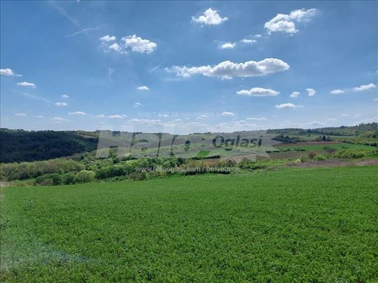 EKSKLUZIVNO 2.2 ha Pogled, Lešnici i Izvor vode