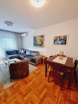 Hotel YU, opremljen, odmah useljiv ID#3315