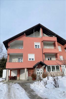 Investicija, Zlatibor, kuća sa 9 apartmana, 2 gara