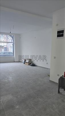 Izdaje se lokal u centru grada