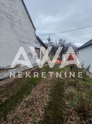 Kuća Sombor, Gornja Varoš, 143 m², plac 885 m²