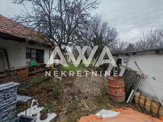 Kuća Sombor, Gornja Varoš, 143 m², plac 885 m²
