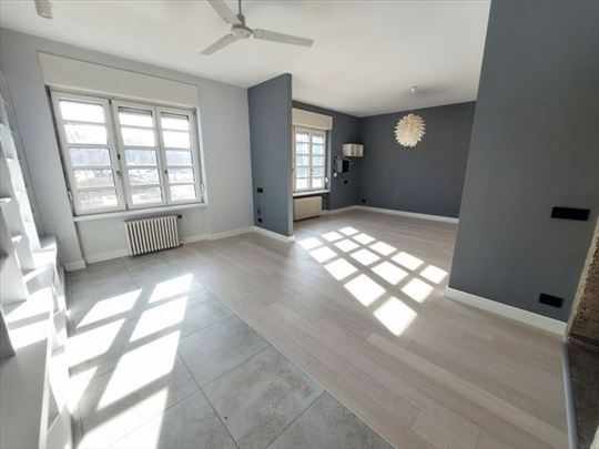 Lux kancelarijski prostor, strogi centar, ID 5970