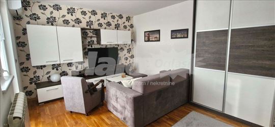 Miljakovac 1, kompletno namešten stan, lux