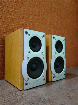 PANASONIC Bi-Amp Bookshelf Hi-Fi Speakers SB-PM25