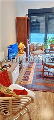 Pančevo, Centar, nov, luksuzan 2.5