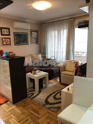 Prelepa garsonjera u najlepšem delu Miljakovca 1