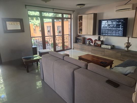 Prodajemo kuću, Kalenic Pijaca, 180m²