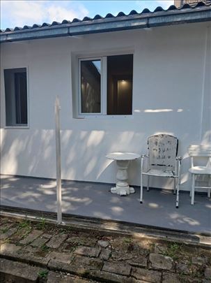 Prodajemo kuću, Zemun, 34m²