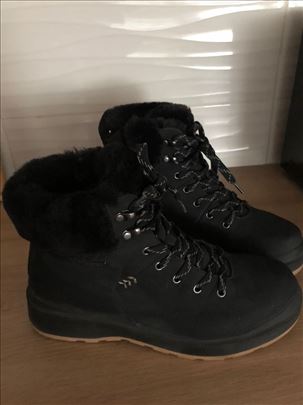 Skechers ženske čizme, broj 39