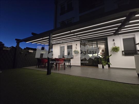 Stan 85m2 sa sopstvenim dvorištem.