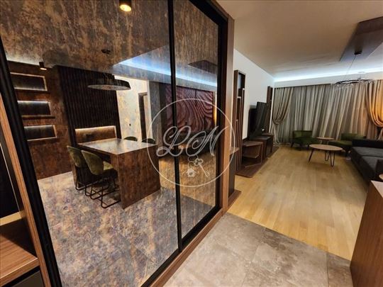 West 65, 3,0, lux, dizajnerski opremljen ID#1281