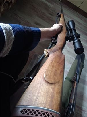 Zastavin karabin 8x57 sa optikom Riflescope 4-12X4