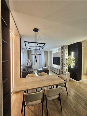 BW Sensa – Lux stan sa 2 spavaće sobe i garažom ID