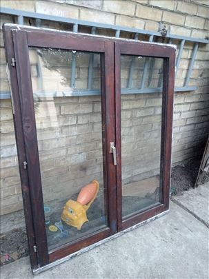 Drveni prozori i vrata