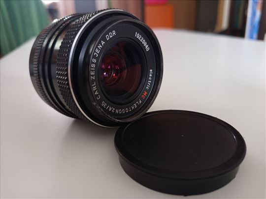 Flektogon 2.4/35 MC Carl Zeiss Jena na M42 navoj