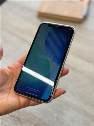 iPhone 11 / 128 GB / Kao nov