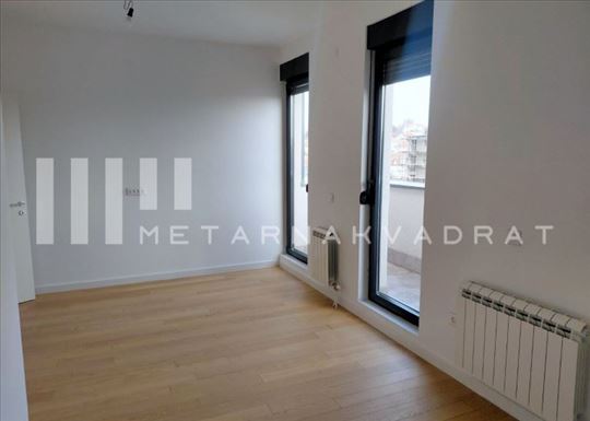 Kod Olimpa ,uknjižena useljiva novogradnja (ID: 12