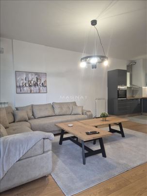 Luksuzan stan u Zepteri sa garažnim mestom ID#5447