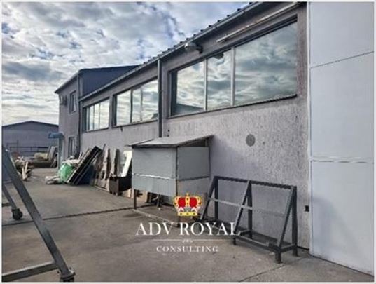 Na prodaju hala u Batajnici,mogucnost rente