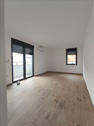 Na prodaju – Novogradnja 44 m² | Moderan stan | Us