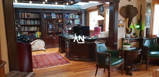 Novi Beograd, Blok 9, Otona Župančića, 200m2+parki