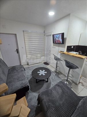 Prelep 1.0 stan, 48m² u mirnom kraju