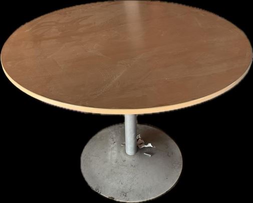 Prodajem sto okrugli