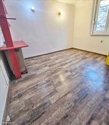 Retko u ponudi, uknjižen stan,investiciona prilika