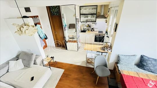 Stan,Novi Sad,Grbavica,kv: 68.00, € 189000