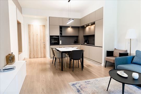 BW Sole- Moderan trosoban stan sa pogledom na park