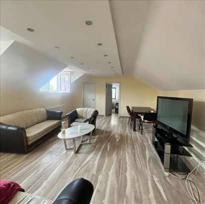 Bavaništanski put 100m2 namešten