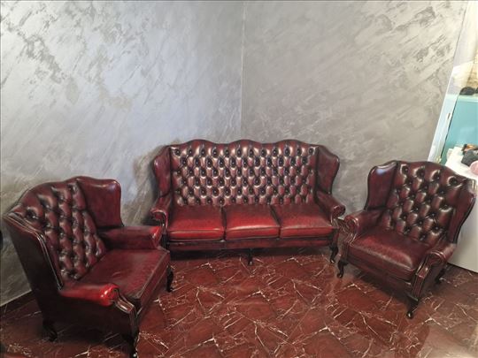 Chesterfield skoro nov