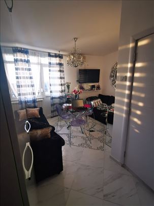 Dorćol + renoviran = $$$