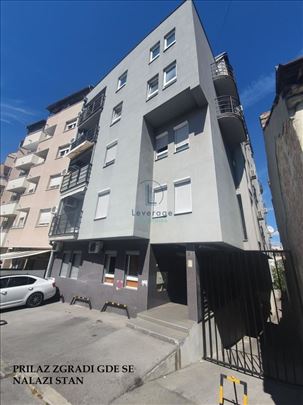 Dupleks, Đeram pijaca, Đevđelijska, 160 m2