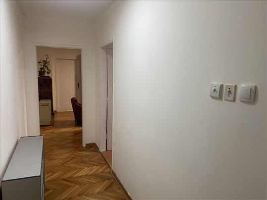 Dvosoban stan na Vozdovcu