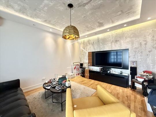 Luksuzan stan, 3.0, garažno mesto ID#13742