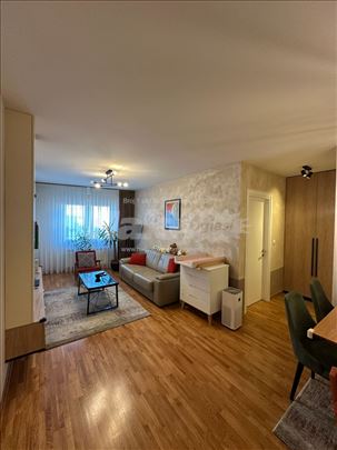 Moderno opremljen, 3.0 stan, Bulbulder (Zvezdara)