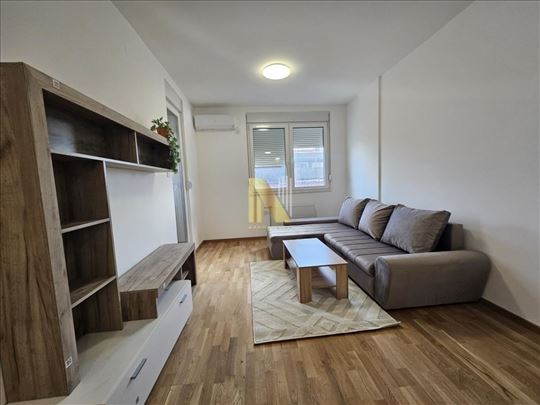 Namešten, Rumenački put, nov stan, odmah useljiv