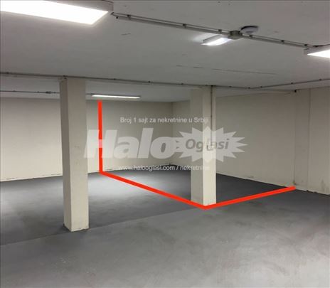 Parking mesto u garaži