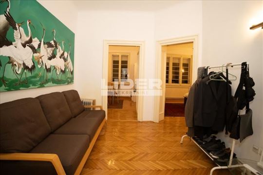 Salonac, Trg Republike ID#4375