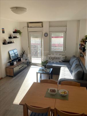 Stan na Vracaru - Crvenom krstu