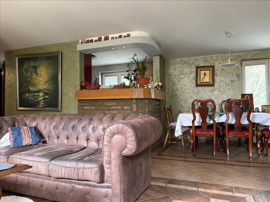 Stan u centru, 120m2