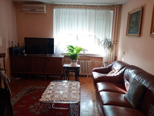 Svetao, dvostran, useljiv