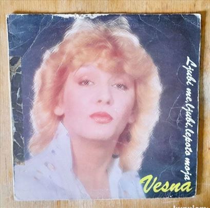 Vesna Zmijanac - Ljubi me ljubi lepoto moja - LP