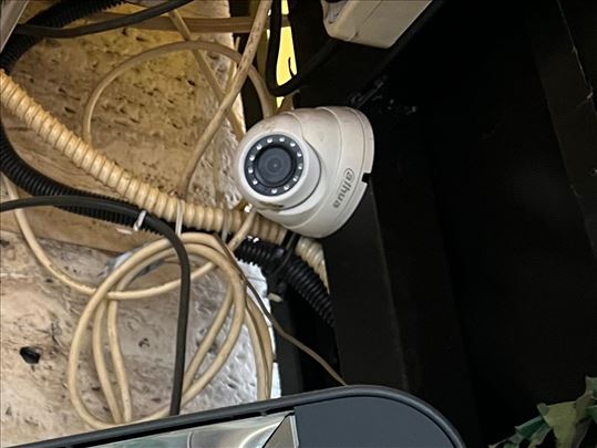 Videonadzor sa 4 kamere, alhua